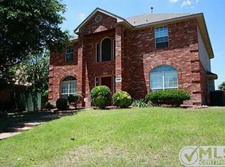 8105 Greenwood Dr, Plano, TX 75025