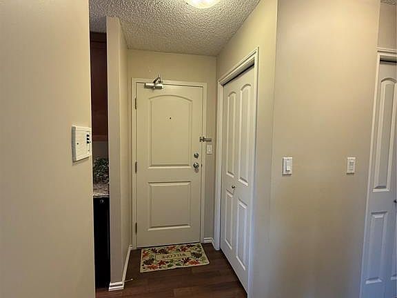 2nd image of UNIT 305-258 PINEHOUSE PLACE