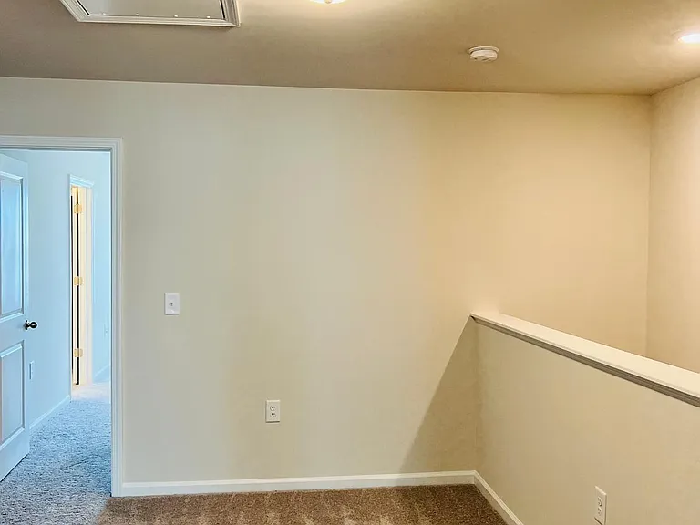929 Field Ivy Dr — Photo 16