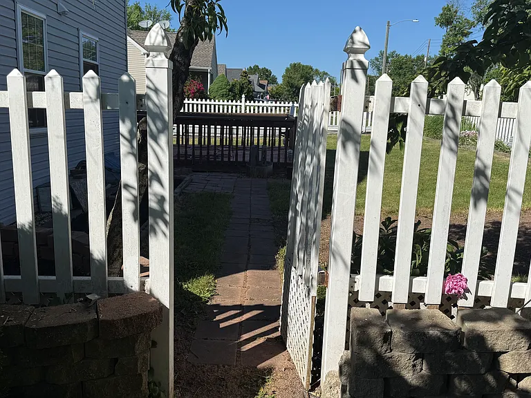 235 Village Green Ln — Photo 13