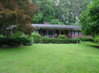 6385 Arden Cir, Clemmons, NC 27012