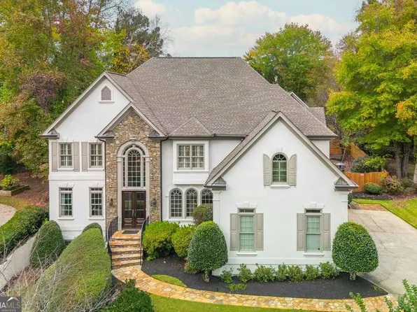 3214 Burnette Dr NE, Roswell, GA 30075