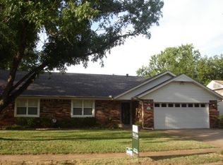 926 W K St, Jenks, OK 74037