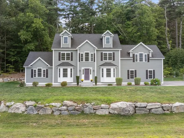 14 Houghton Farm Ln, Bolton, MA 01740