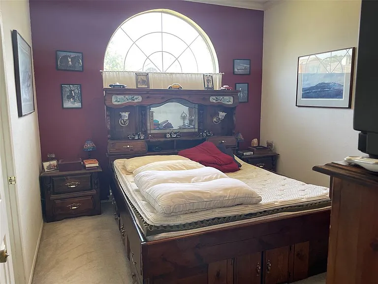 1330 Overlook Dr — Photo 6