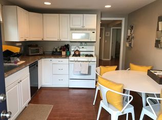 657 E Penn St #1, Long Beach, NY 11561