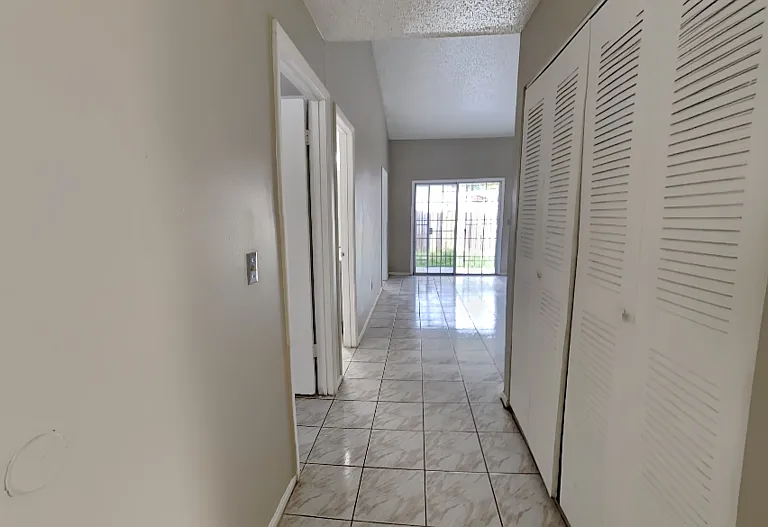 1921 Truman Rd — Photo 6