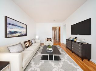 42-15 Newtown Rd #2A, Astoria, NY 11103
