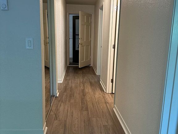 2nd image of 60 Boronda Ln #2