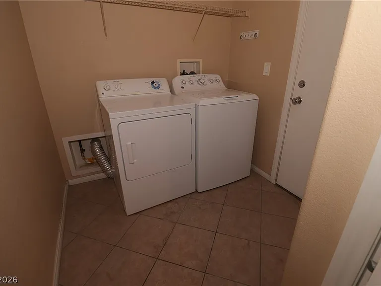 5940 Feral Garden St — Photo 10