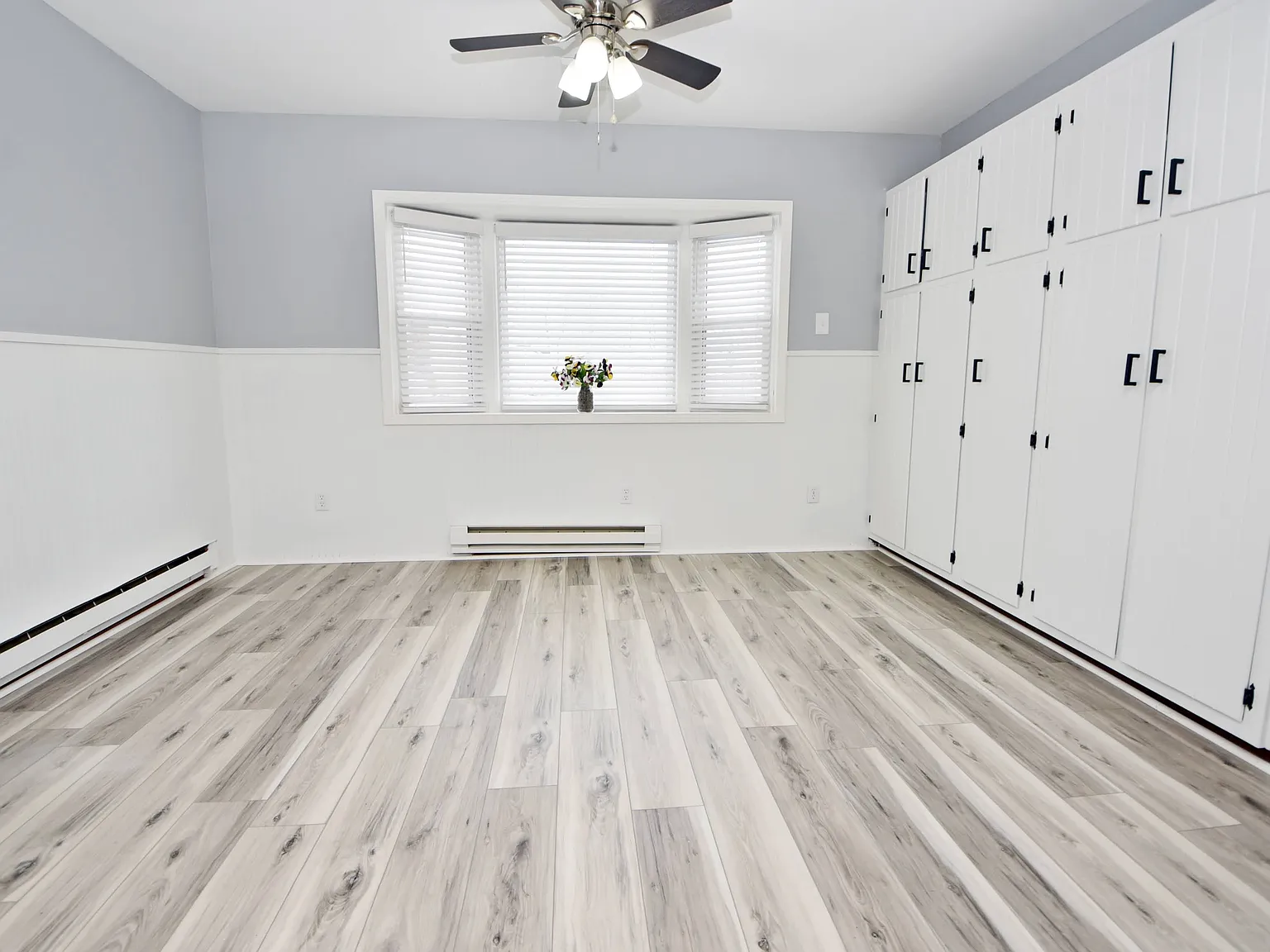 4 bed, 1.5 bath, 1653 sqft, $2,400 — Photo 3