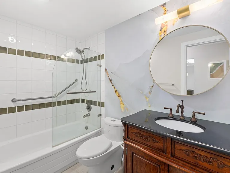 15010 Roper Ave #302 — Photo 11