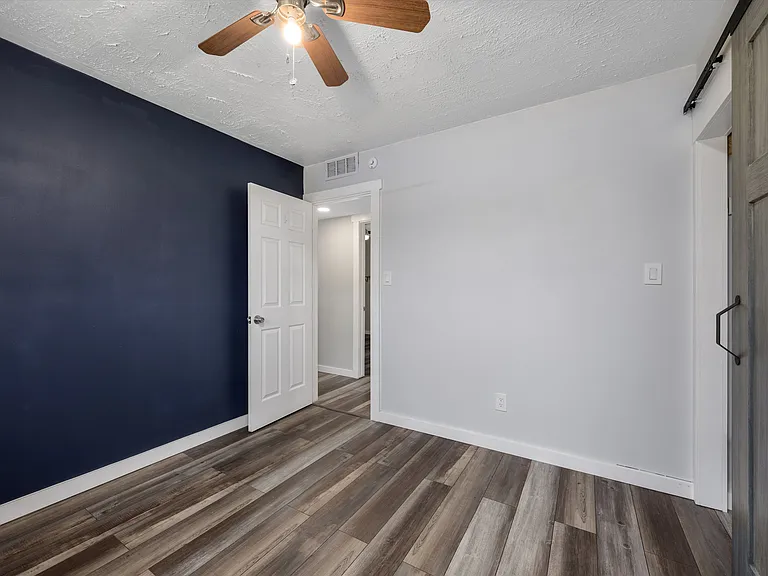 37880 Wendy Lee St — Photo 9