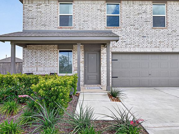 5th image of 26630 Pampas Grass Ln