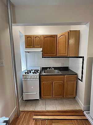 5th image of 34-20 30th St #1H