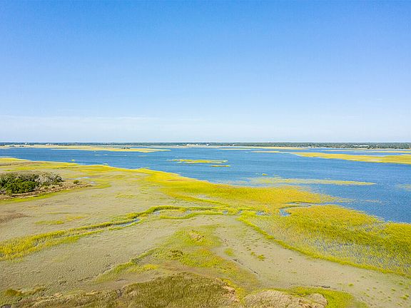 4th image of 56 River Marsh Ln