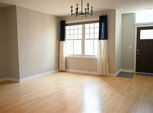 527 N Park Ave #1, Indianapolis, IN 46202