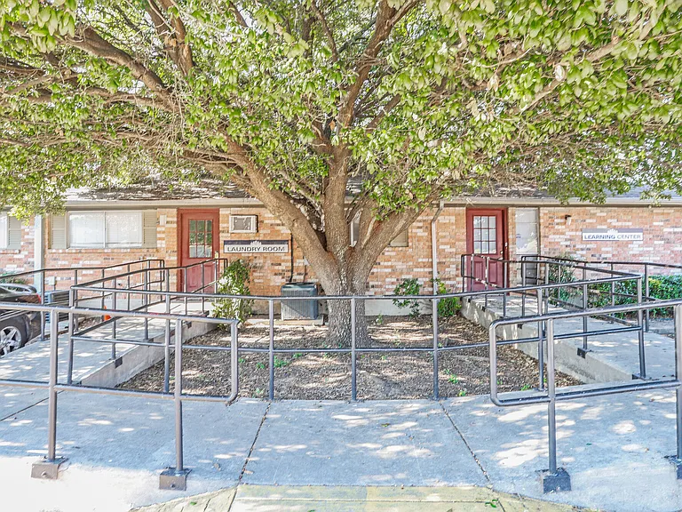 4827 Explorer Dr — Photo 5