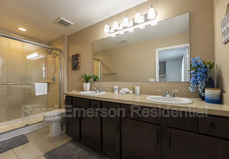 269 Primrose Dr — Photo 5