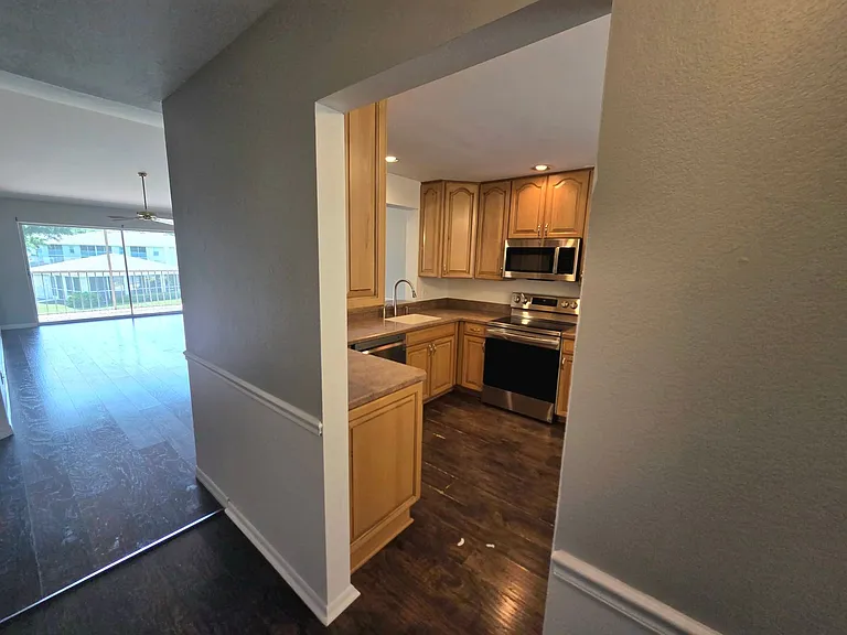 1357 Churchill Cir #G-202 — Photo 9