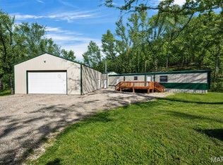 25190 McDonald Dr, Lebanon, MO 65536