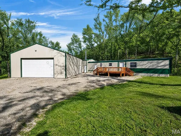 25190 McDonald Dr, Lebanon, MO 65536