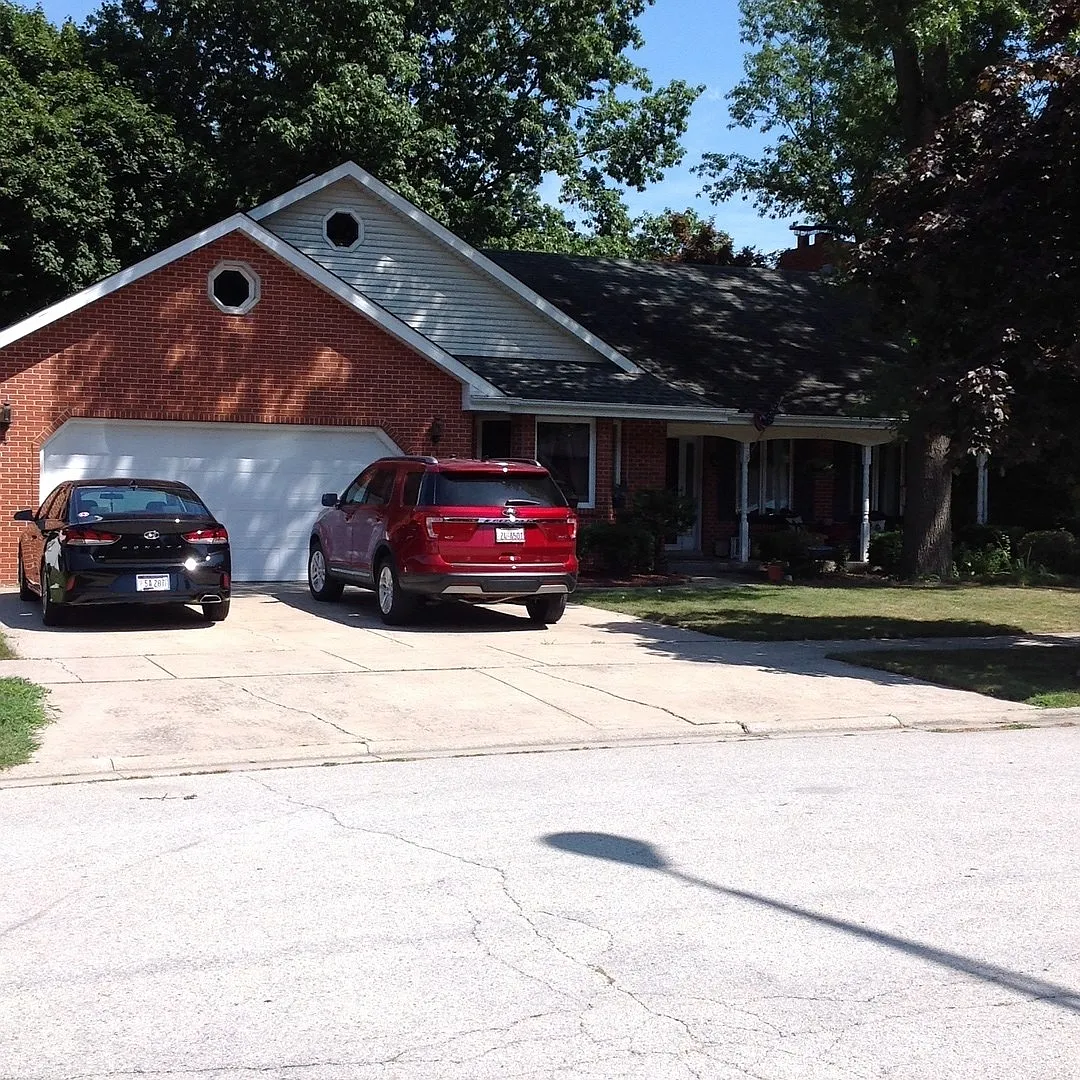 18073 Jason Ln photo 1