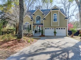 1001 Five Oaks Ct, Charleston, SC 29412