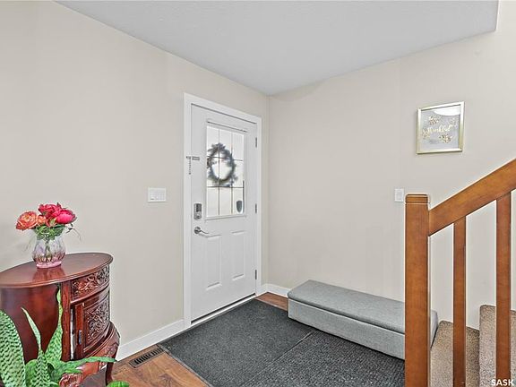 4th image of 2659 Makowsky Cres
