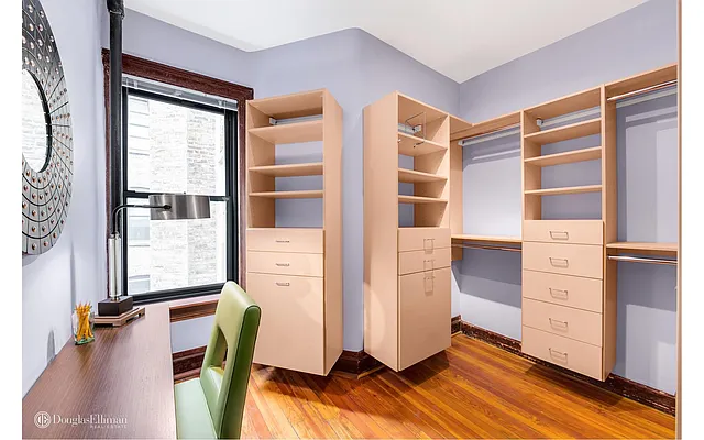 Sold by Douglas Elliman | media 19