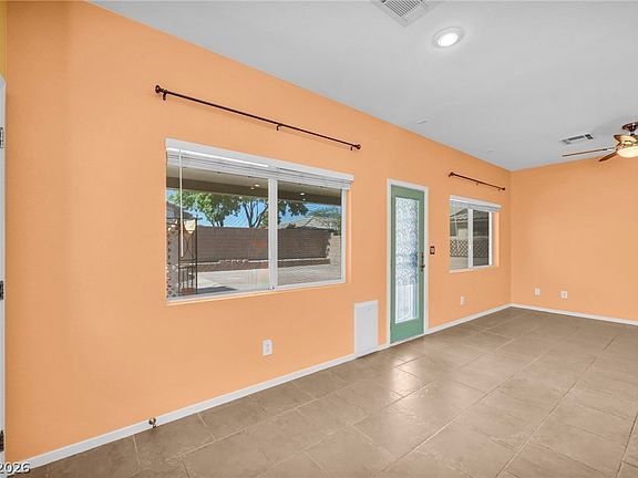 4th image of 5401 Carrara Pointe St