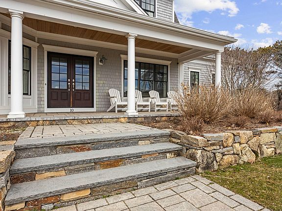 2nd image of 10 Uncle Stephens Road