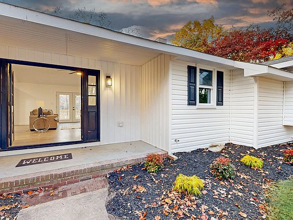 3rd image of 20529 Lillies Way