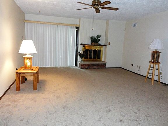 3rd image of 14513 Sussex Ct #G3