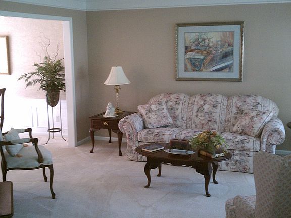 3rd image of 7347 Oakstone Dr