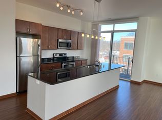 4523 N Oakland Ave #301, Milwaukee, WI 53211