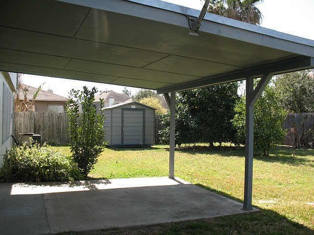 2nd image of 3027 Rainmont Ln