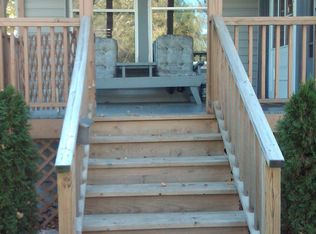 812 Taylor St, Joliet, IL 60435