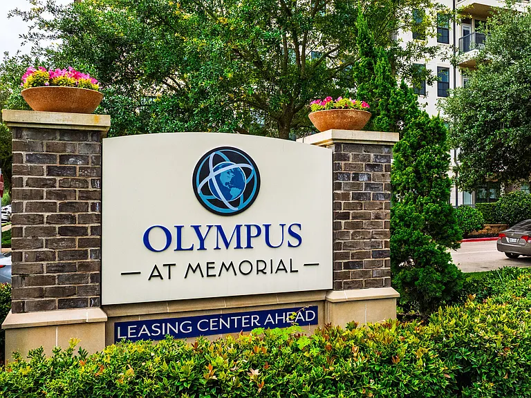 Olympus at Memorial — Photo 51
