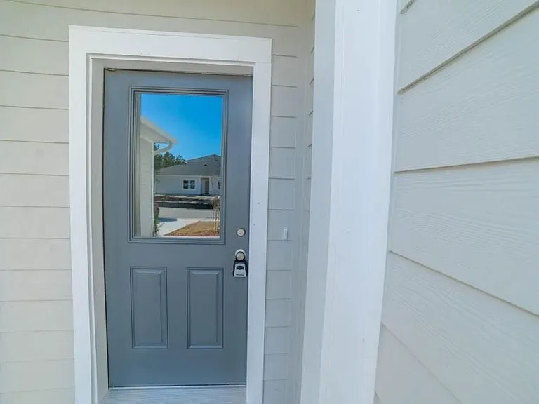 131 Lower Creek Dr — Photo 3