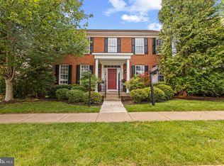 18004 Densworth Mews, Gainesville, VA