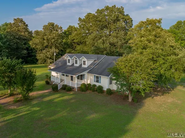 4078 Moores Ferry Rd, Skippers, VA 23879