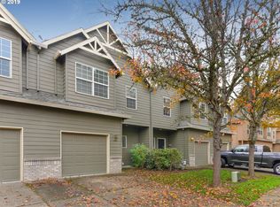 17885 SW Wakem St, Beaverton, OR 97003