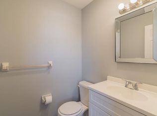 302 Hopkins Ct, North Wales, PA 19454