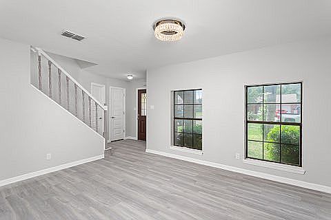 1st image of 7108 N 16th St