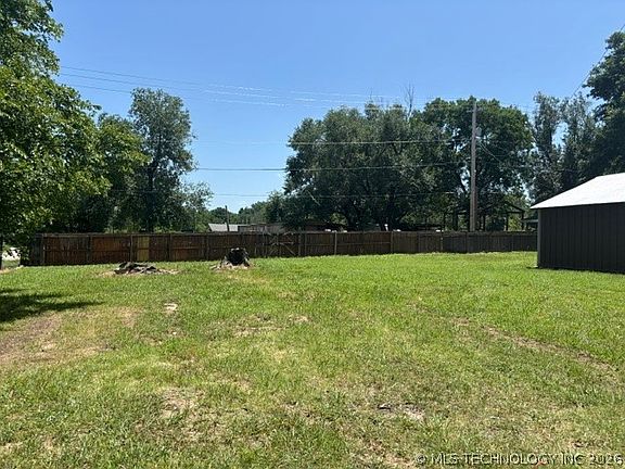 2nd image of 501 Morton Ave