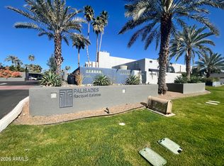 902 W GLENDALE Avenue #212, Phoenix, AZ 85021