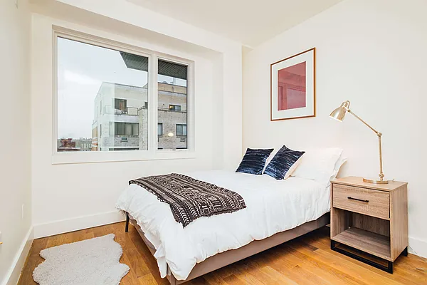 Rented by Nooklyn NYC LLC | media 7