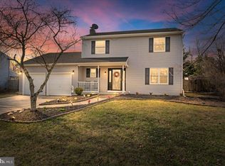 20 Longhurst Rd, Marlton, NJ 08053