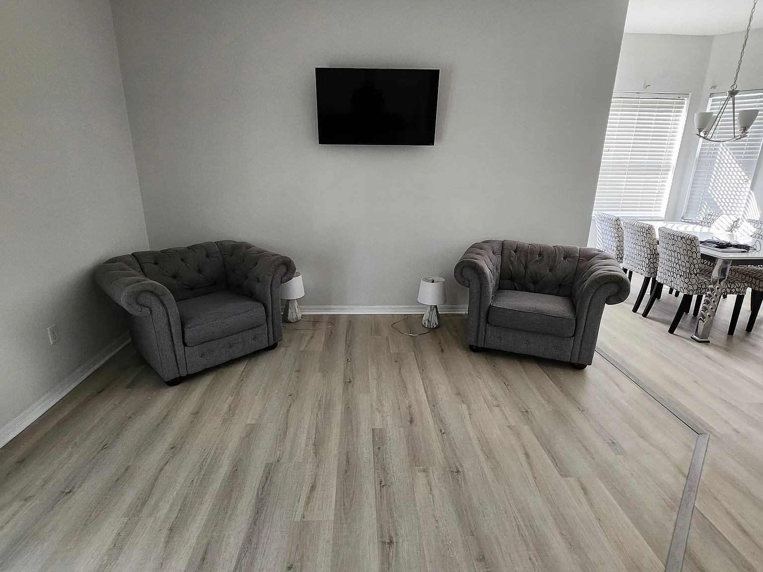 5 bed, 3.0 bath, 2469 sqft, $2,875 — Photo 4